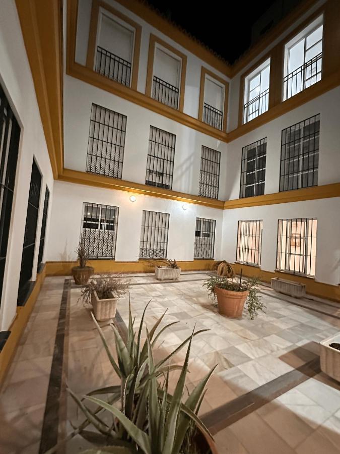 Suites Las Setas & Bicicletas Electricas Gratis Sevilla Eksteriør bilde