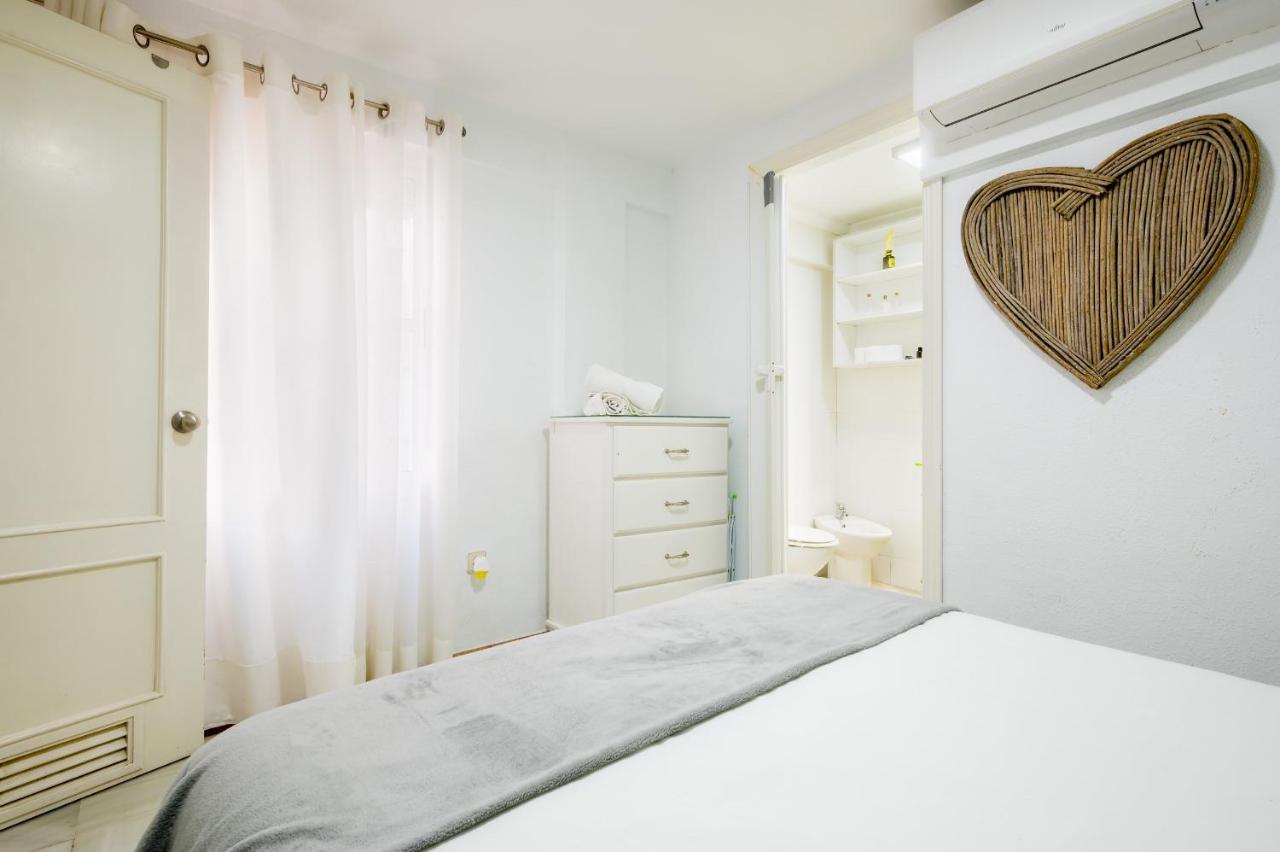 Suites Las Setas & Bicicletas Electricas Gratis Sevilla Eksteriør bilde